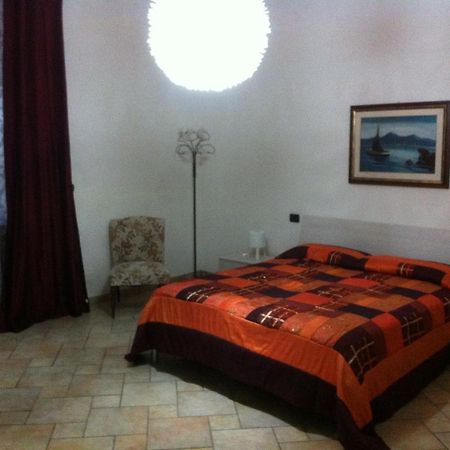 Marinette Bed & Breakfast Barcellona-Pozzo di Gotto Ngoại thất bức ảnh