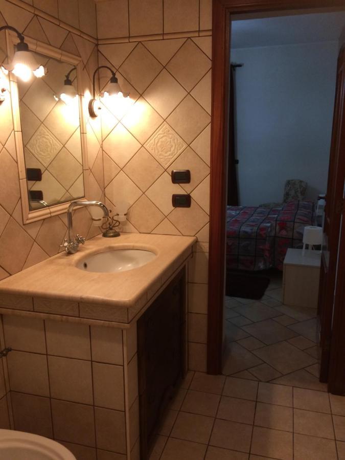 Marinette Bed & Breakfast Barcellona-Pozzo di Gotto Ngoại thất bức ảnh