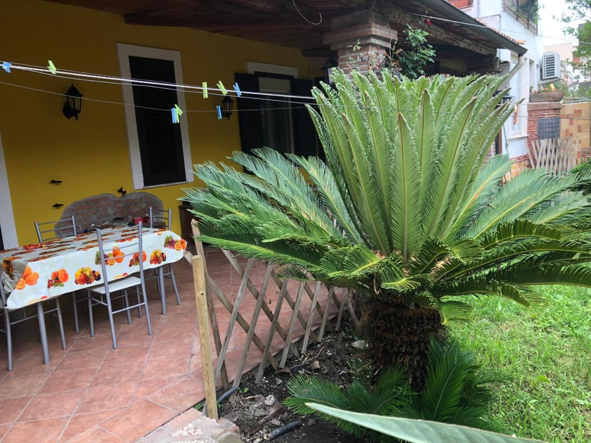 Marinette Bed & Breakfast Barcellona-Pozzo di Gotto Ngoại thất bức ảnh